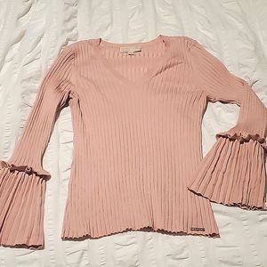 MICHAEL Michael Kors blush-pink, v-neck, long bell-sleeve sweater [Large]